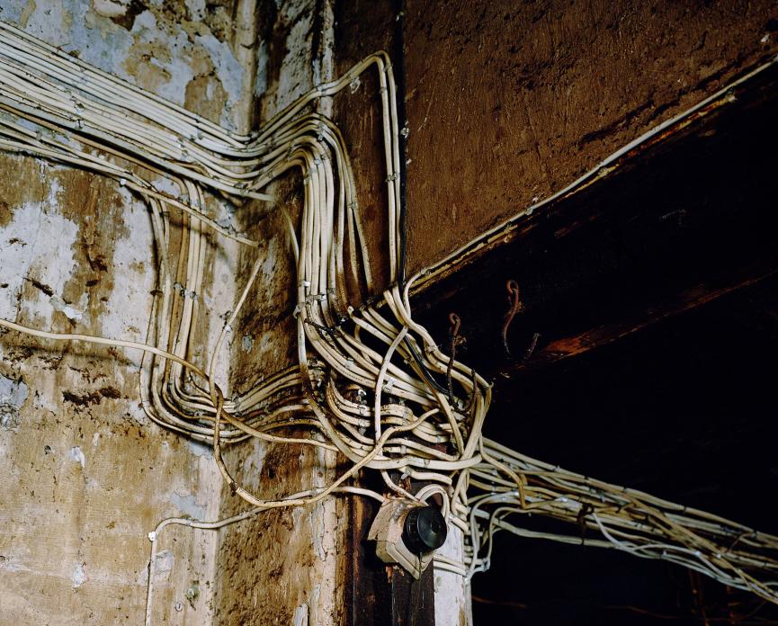 Wires, Yan Family House, 2005